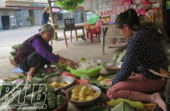 Bánh chưng phố Lẻ: Đậm đà hương vị truyền thống